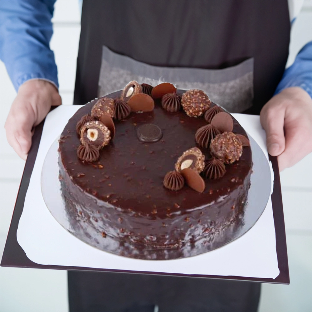 A 1 kg of ferrero rocher cake