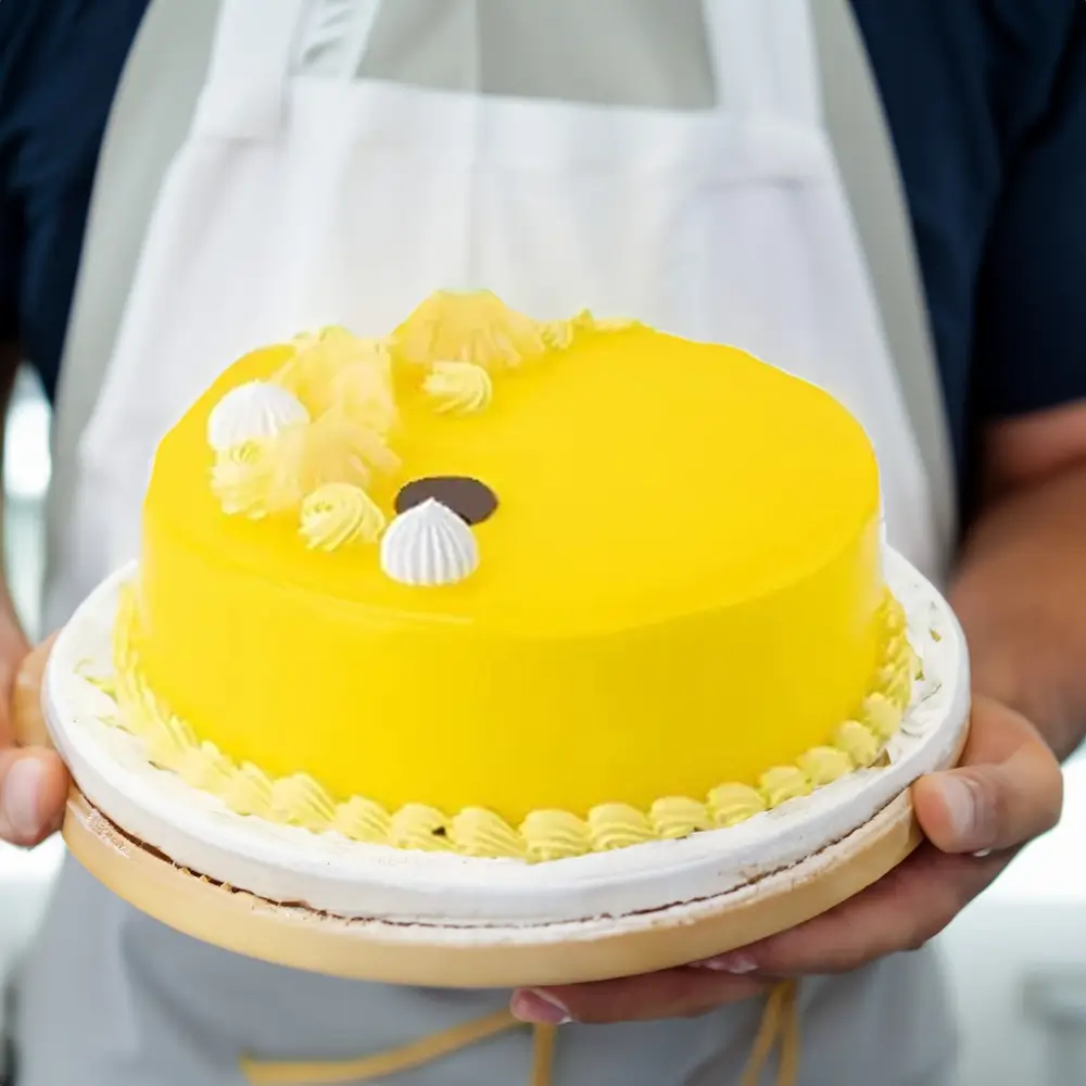 A 1 kg of pineapple flavored cake